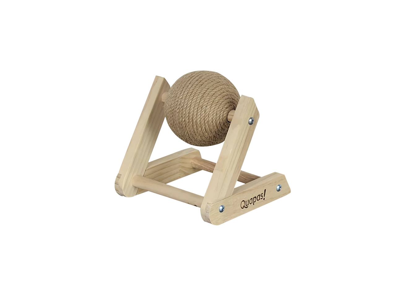 Quapas! Cat scratching brown jute ball