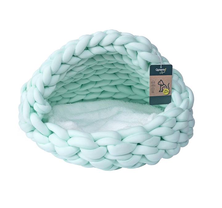 Quapas! Cat bed woven iglo mint