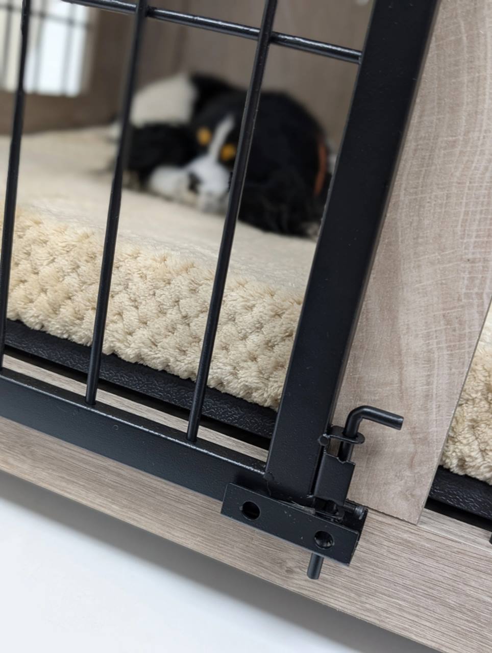 Quapas! Premium Indoor doghouse wood size L