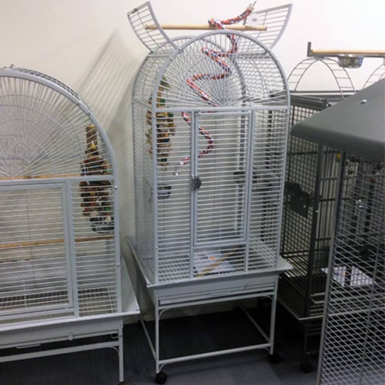 STRONG Villa Anna, Silvertone White