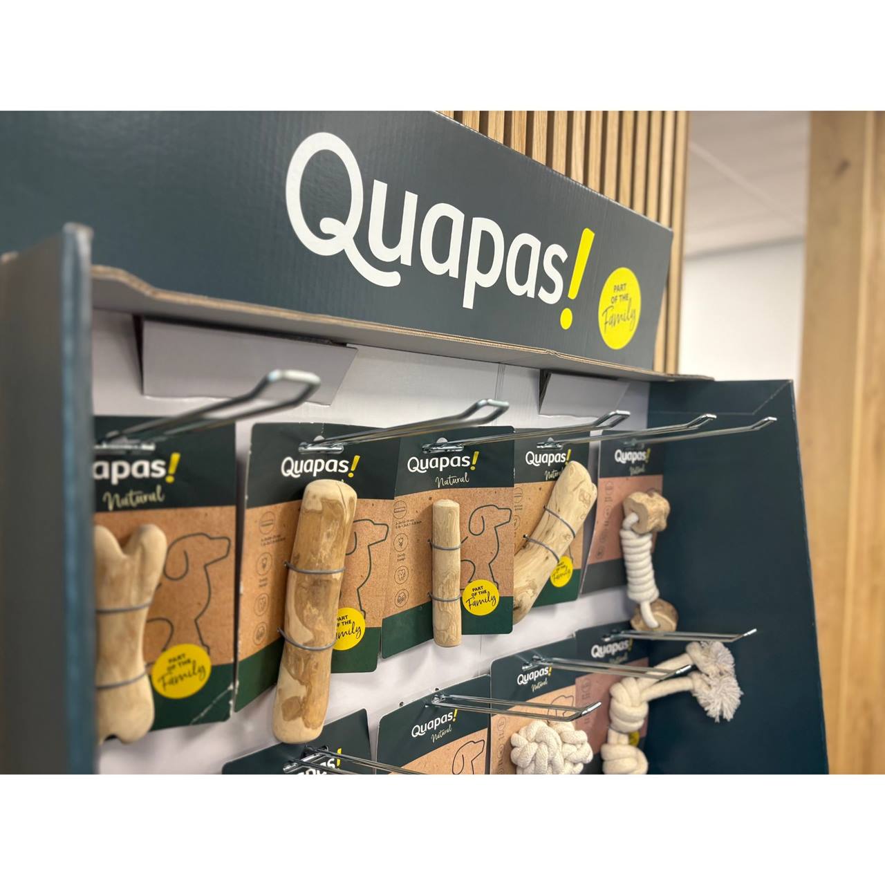 Quapas! Dog Coffeewood Display