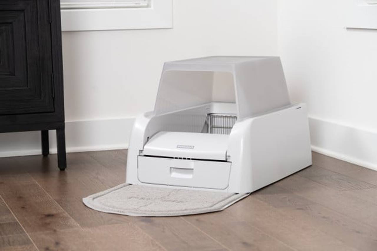 ScoopFree Clumping Litter Box Hood & Accessory Bundle (Brown Box)